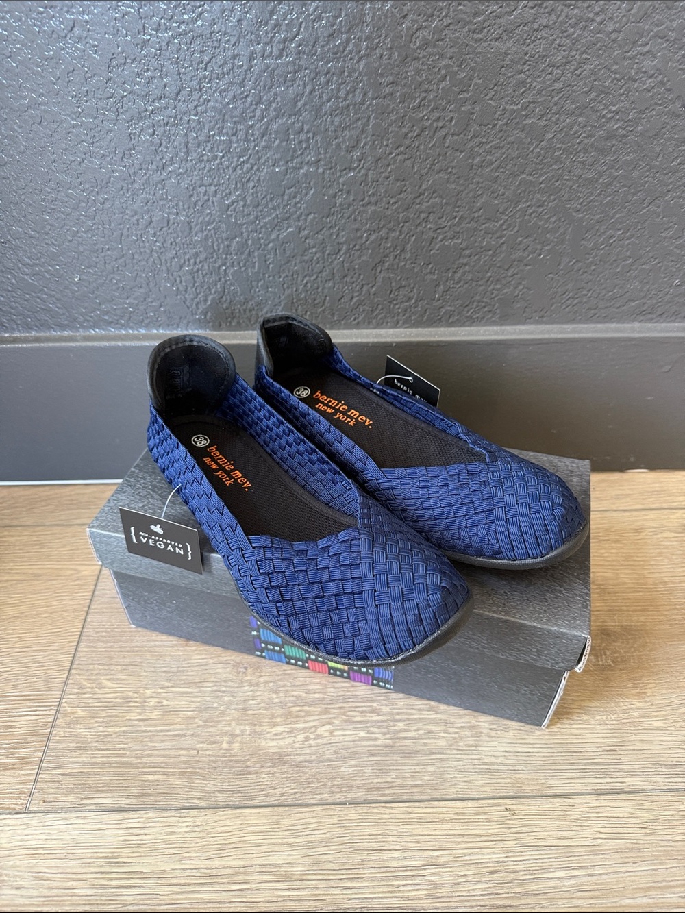 bernie mev. Navy Catwalk Woven Shoes
